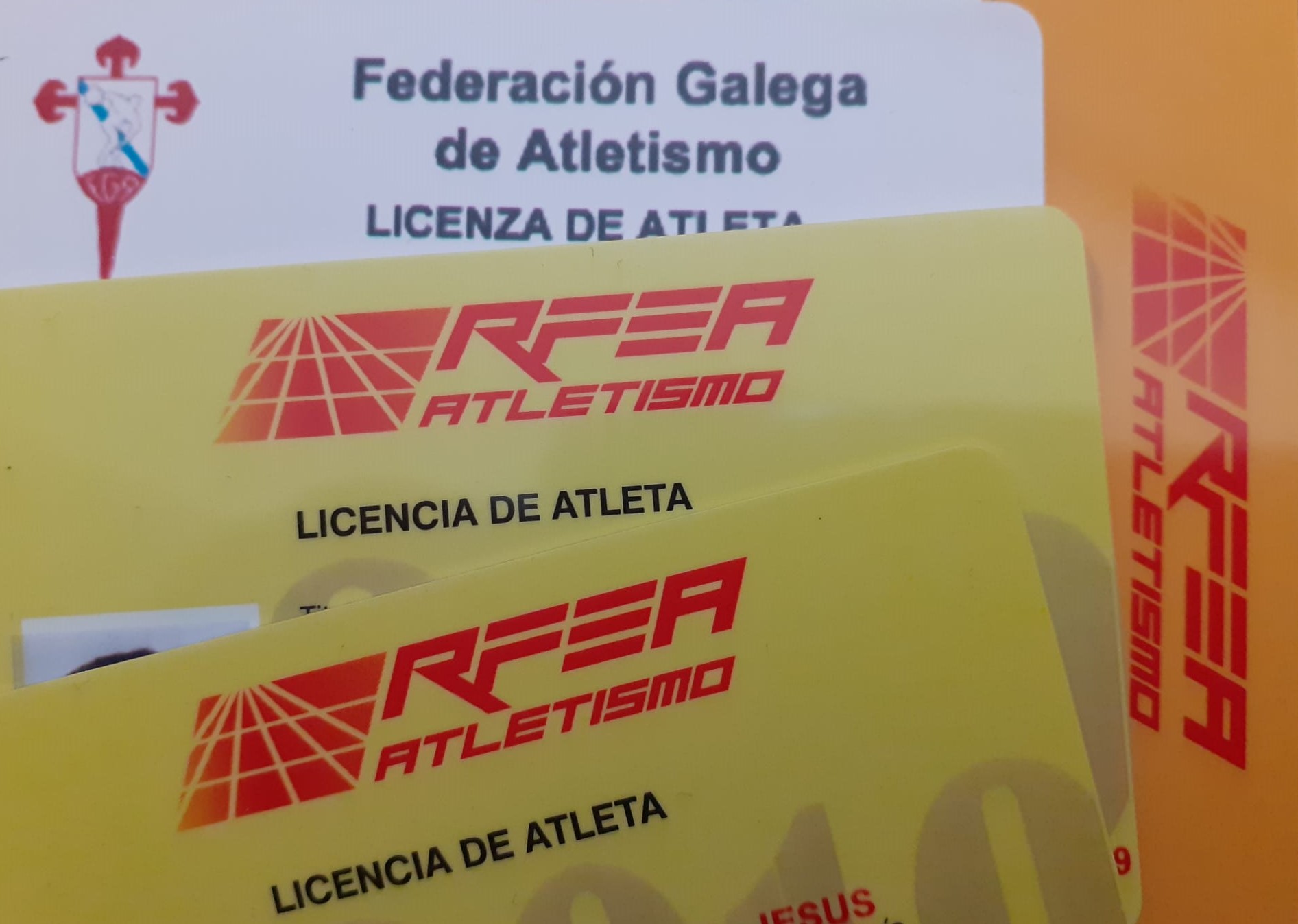 Licenzas de balde para os máis desfavorecidos/as