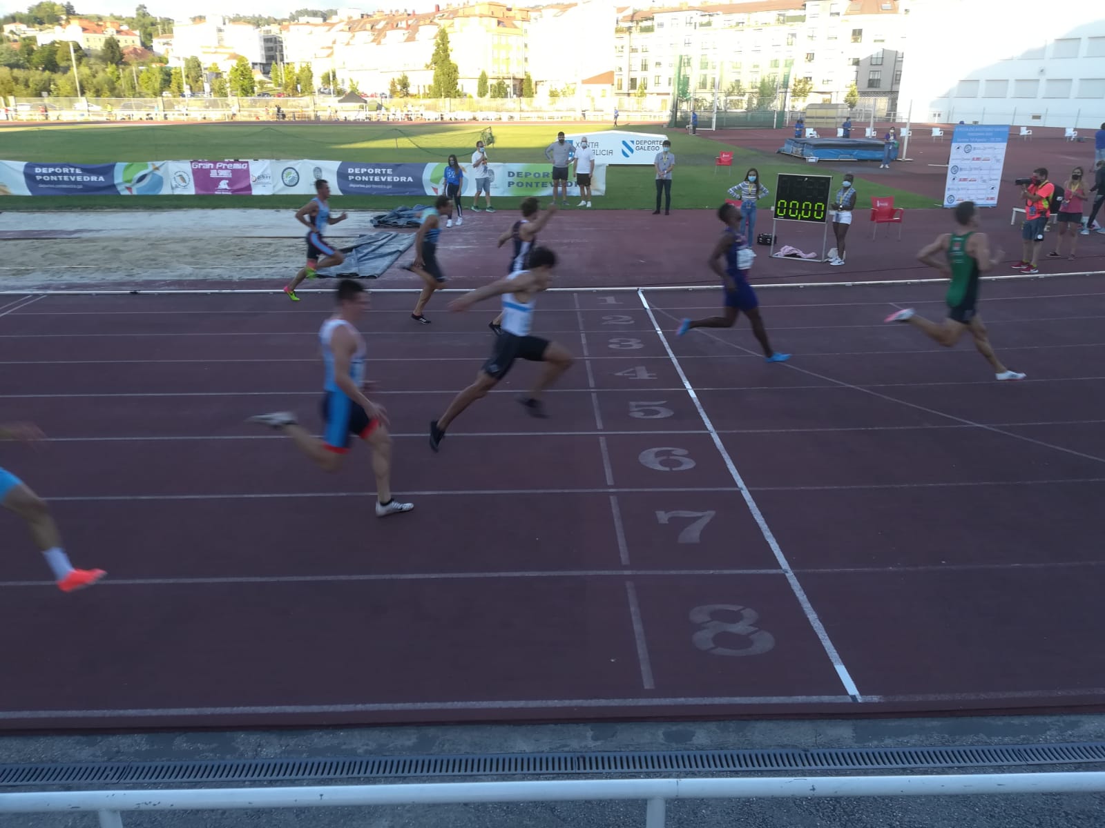 Excelente xornada atlética na V Festa do Atletismo