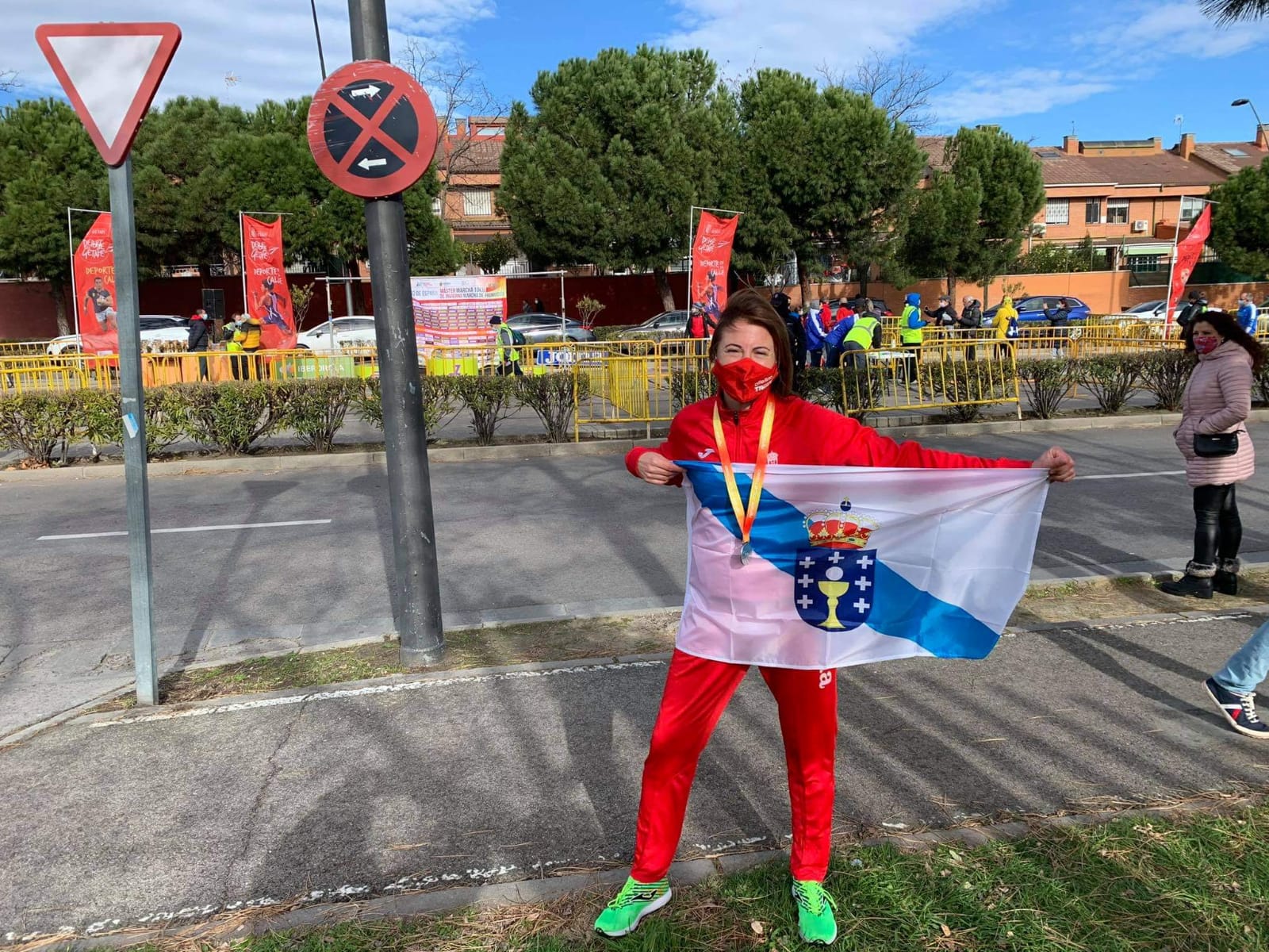 Catro medallas e cinco finalistas no nacional de marcha
