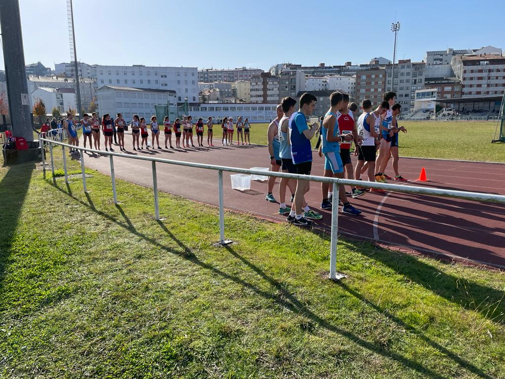 Calidade e sorpresas no autonómico de marcha en pista