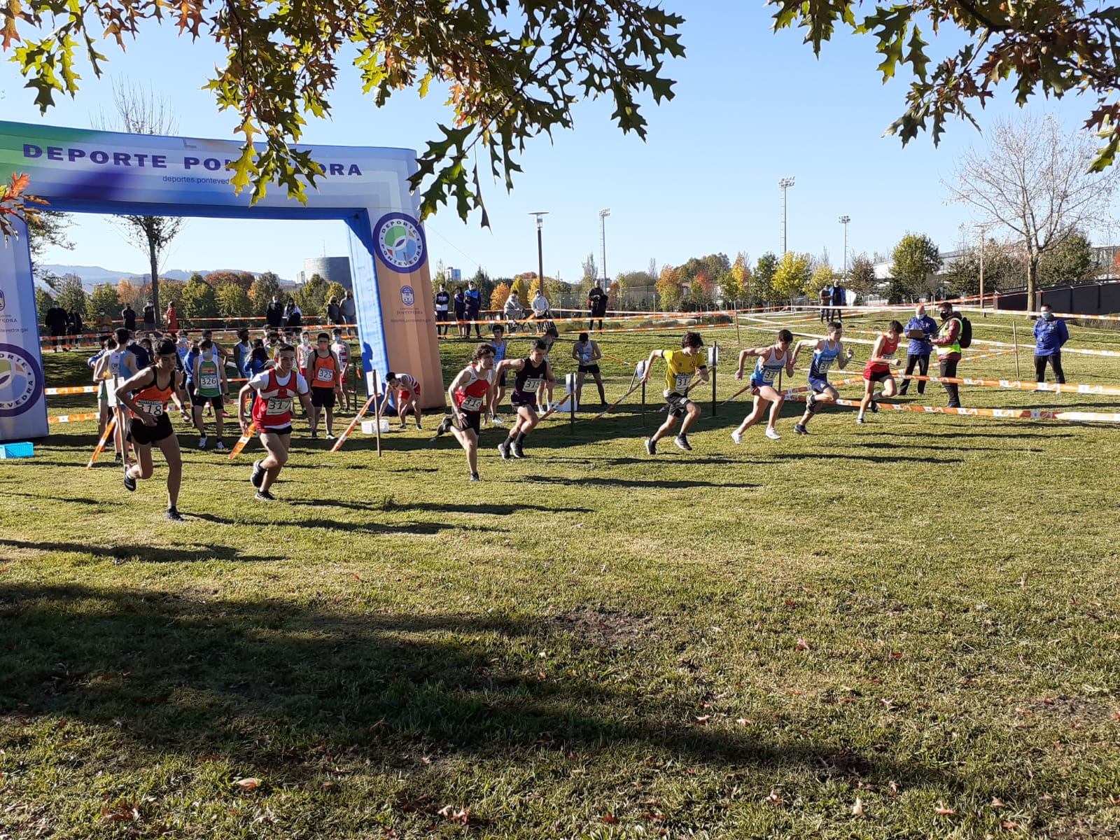 Excelente campionato de campo a través o vivido en Pontevedra