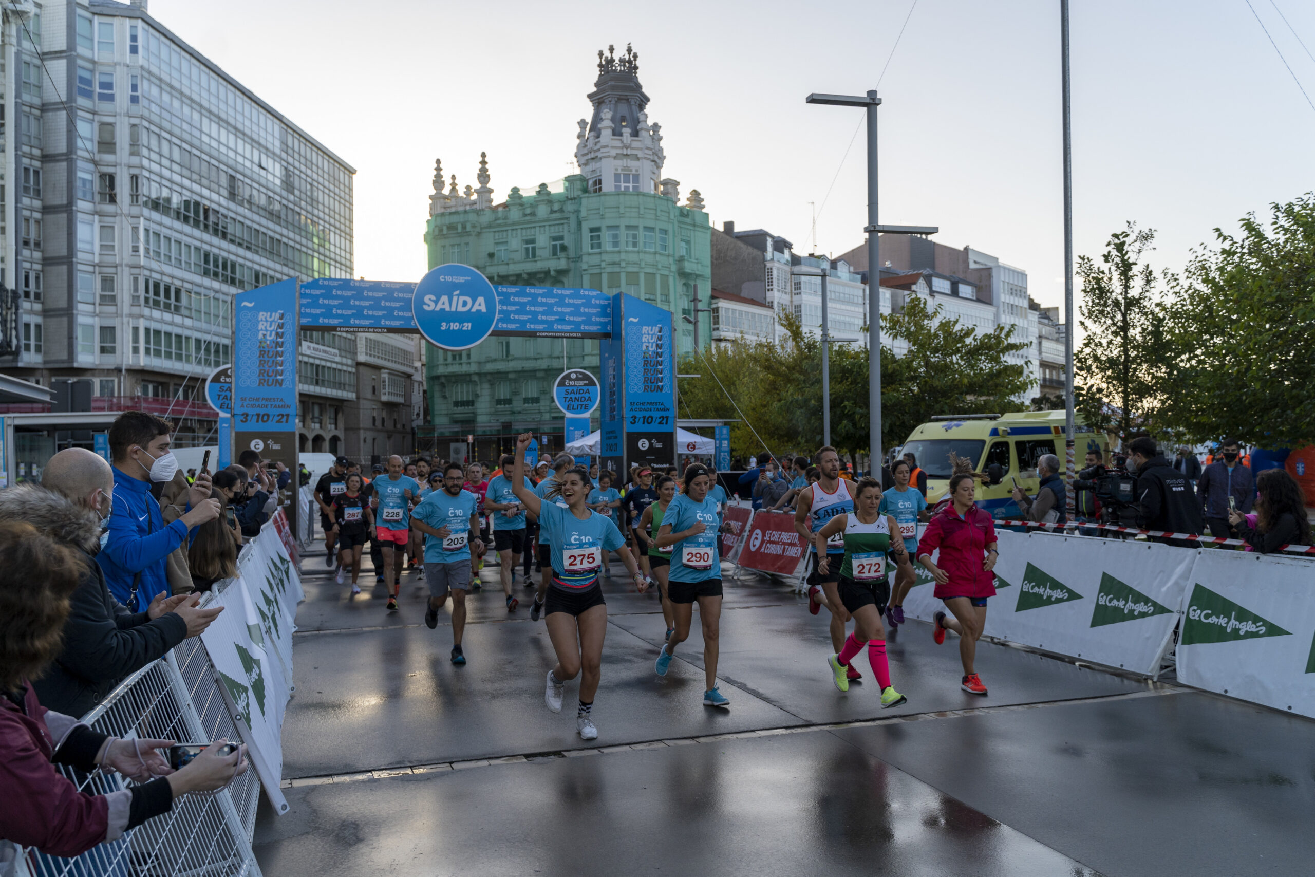 A Coruña10 recupera a normalidade