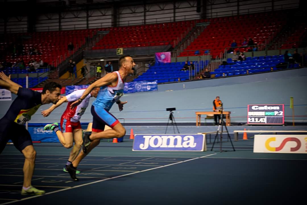 69 medallas para os máster galegos no campionato de España indoor