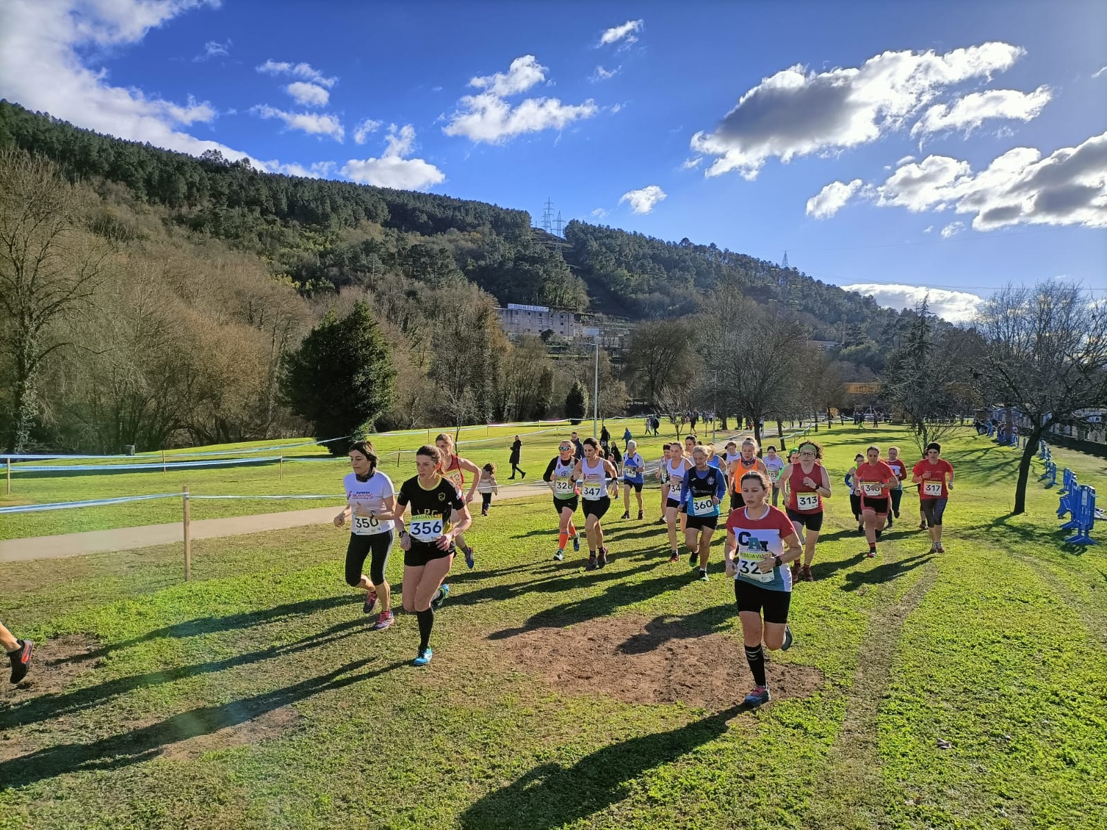 A Rúa acolle esta fin de semana o campionato galego de campo a través