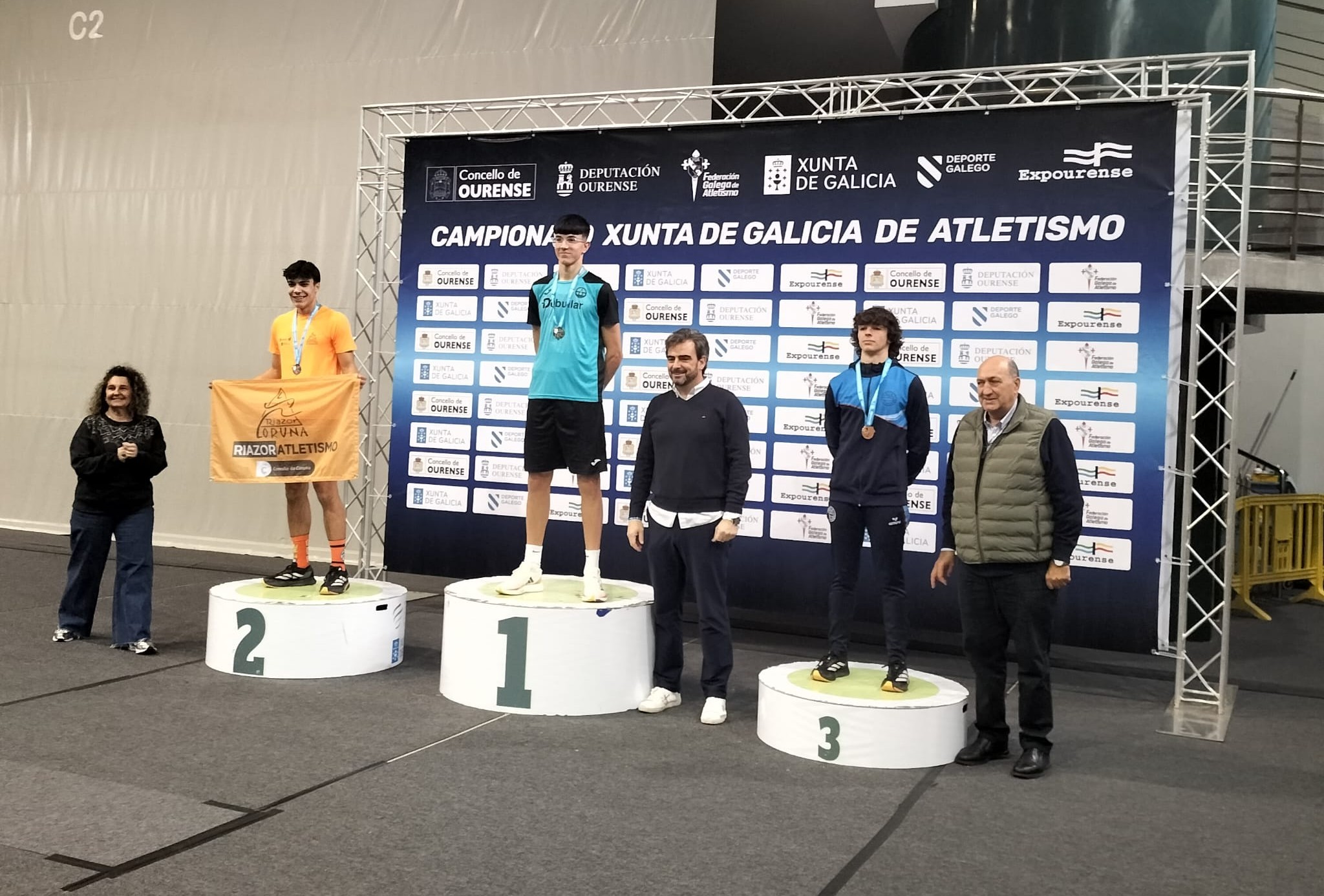 Aluvión de MMP e marcas mínimas no campionato galego Sub20