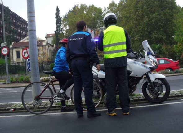 Galicia conta cun total de corenta circuitos homologados en ruta