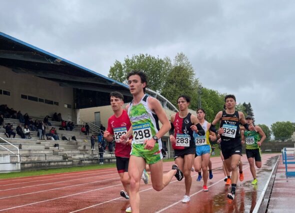 Trío de campionatos en Santiago